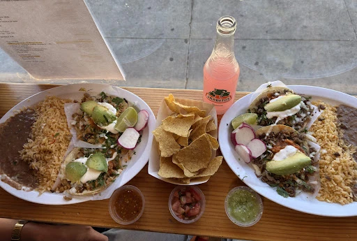 El Palenque Taqueria photo 5